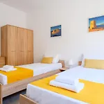Apartamento Modern Flat, Walk To Shops & Bus - Sleeps 3 Sliema
