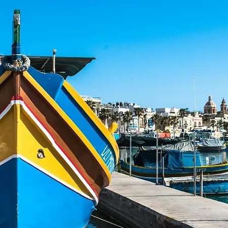 Apartamento Modern Flat, Walk To Shops & Bus - Sleeps 3