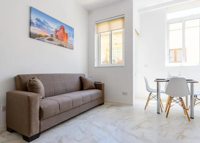 Apartamento Modern Flat, Walk To Shops & Bus - Sleeps 3 Sliema